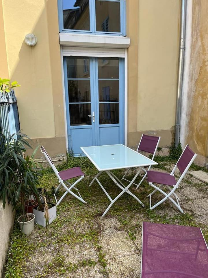 Maison Proche Du Chateau Versailles Exterior foto